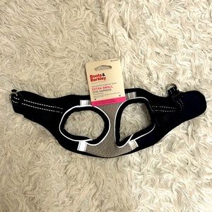 XS Boots and Barkley Reflective Dog Harness